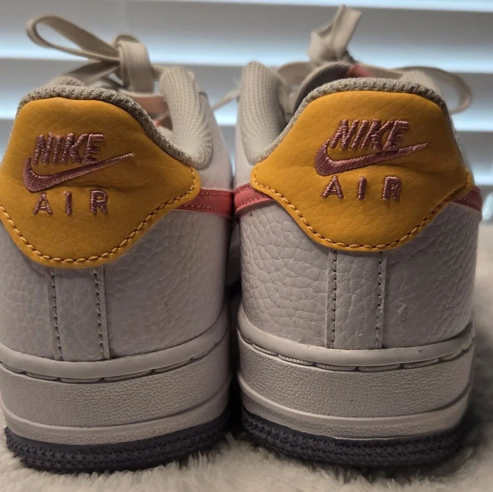 ' Nike Air Force 1 Low